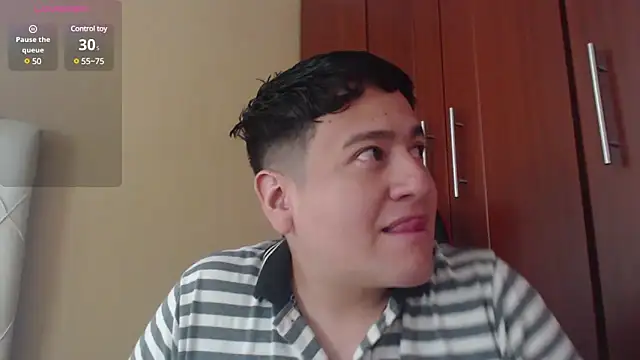 oliver price1 online show from March 17, 2025, 8:40 pm