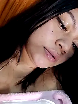 Snapshot of Candy_chloee chatting on October 7, 2025, 1:39 am Candy chloee online show from October 7, 2025, 1:39 am