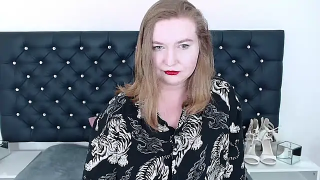 LaraDream online show from February 21, 2025, 3:01 am