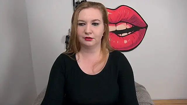 Snapshot of LaraDream chatting on October 25, 2025, 2:17 pm LaraDream online show from October 25, 2025, 2:17 pm