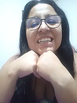valeriapinter online show from July 21, 2026, 1:23 pm