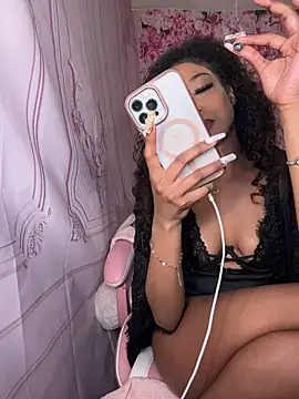 mismialove online show from March 5, 2026, 12:02 pm