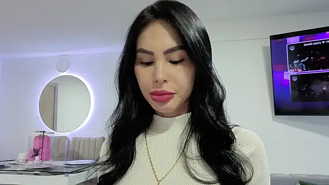 nelumbonucifera online show from April 4, 2026, 11:00 pm