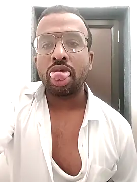 Snapshot of Sammy6432 chatting on October 10, 2025, 8:48 am Sammy6432 online show from October 10, 2025, 8:48 am