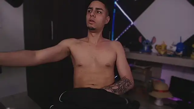 bigryann23 online show from April 9, 2026, 2:24 am